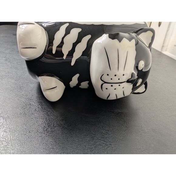 Burton And Burton Chester The Cat 3D Mug 2008 - Picture 6 of 6